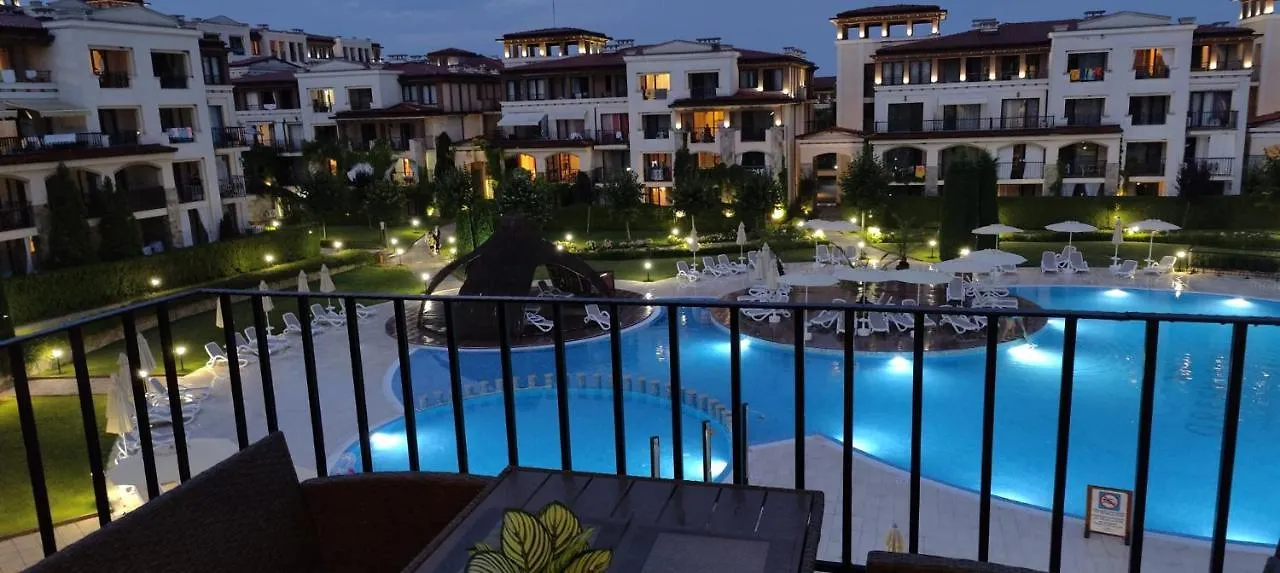 Green Life Private Apartments Созополь
