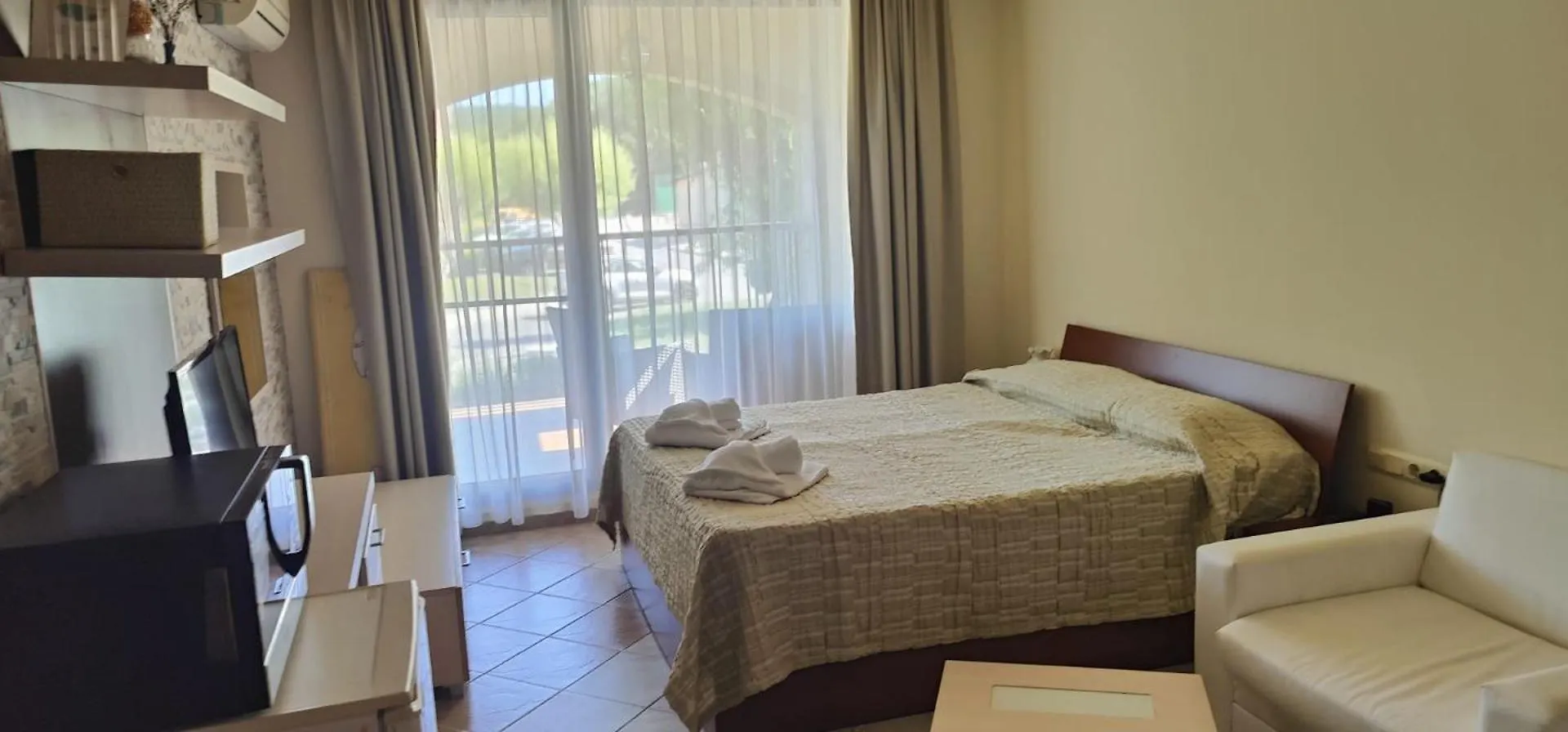 Green Life Private Apartments Созополь Болгария