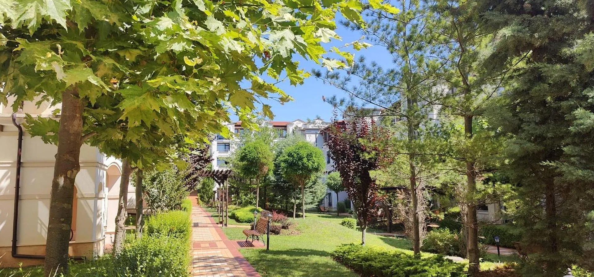 Green Life Private apartments Sozopol 0*,
